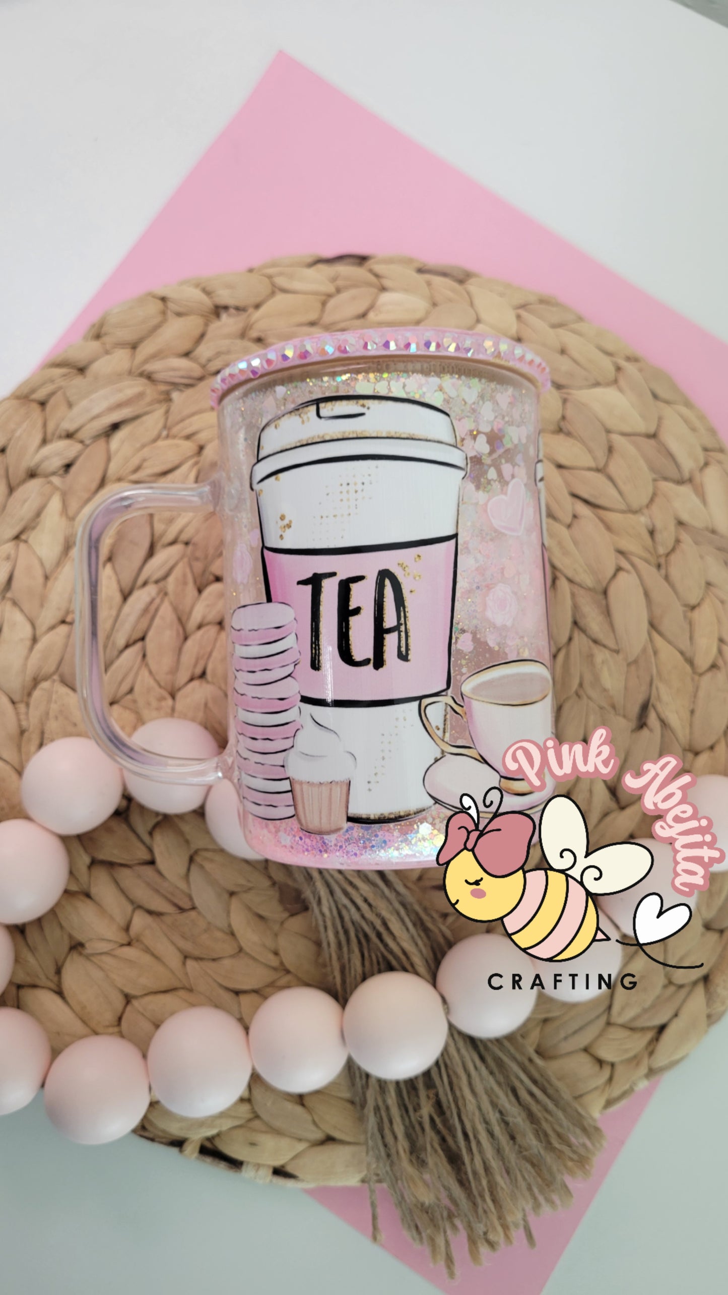Coffee, tea and hot cocoa- Snowglobe 15 oz Glass cup